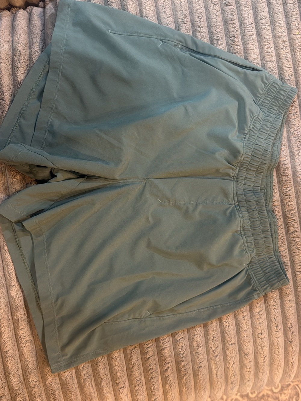 lululemon athletica Men’s Pace Breaker Lined 5” shorts